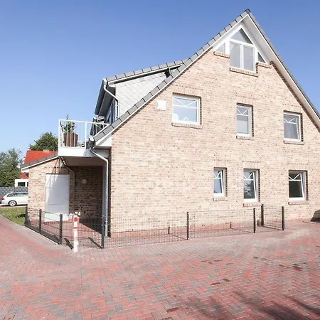 Kerstins-muehlenplatz Greetsiel