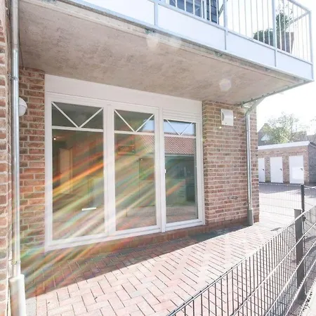 Kerstins-muehlenplatz * Greetsiel